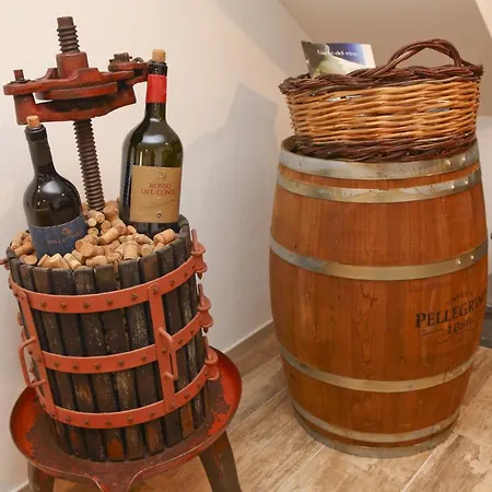 Wine House Апартаменти