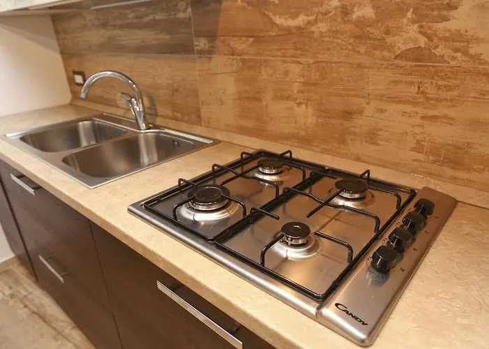 Wine House צ'פאלו